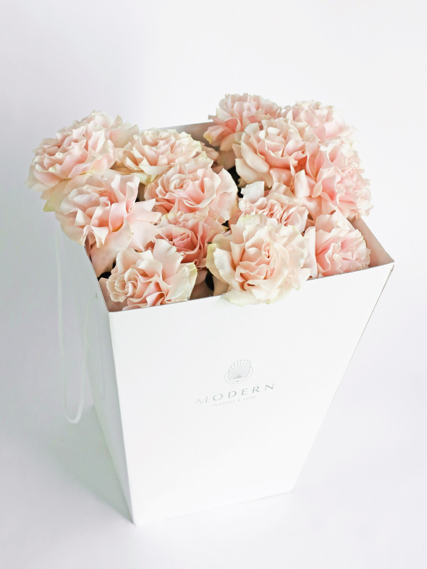 БУКЕТ 15 ФРАНЦУЗСКИХ РОЗА PINK MONDIAL